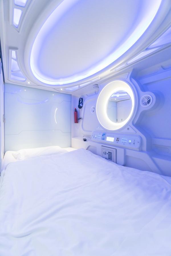 Seaview Capsule